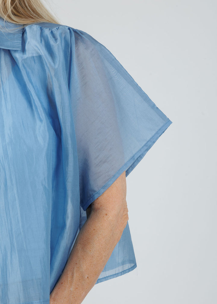 The Shirt The Hayden Shirt in Cornflower Blue available at Barbara Katz