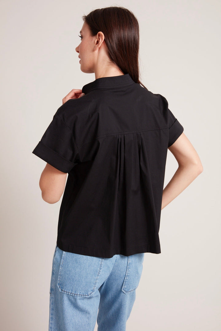 Adroit Atelier Theo Short Pullover Cap Sleeve Shirt in Black available at Barbara Katz