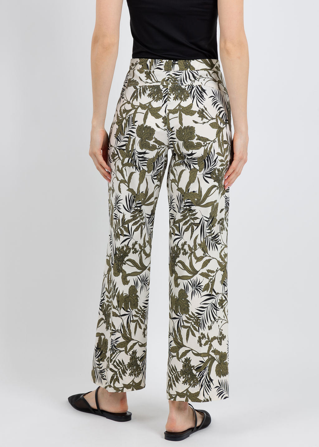 Tinta Kiana Printed Crop Pants in Khaki available at Barbara Katz