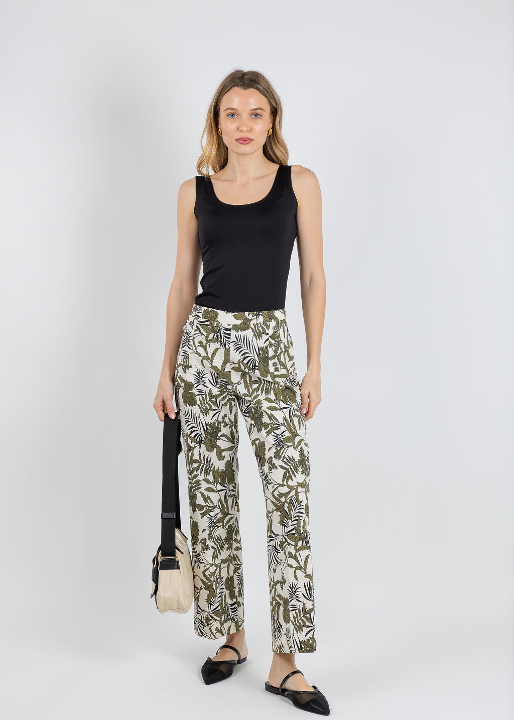 Tinta Kiana Printed Crop Pants in Khaki available at Barbara Katz