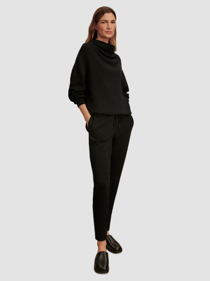 Varley The Slim Pant 27.5" in Black available at Barbara Katz