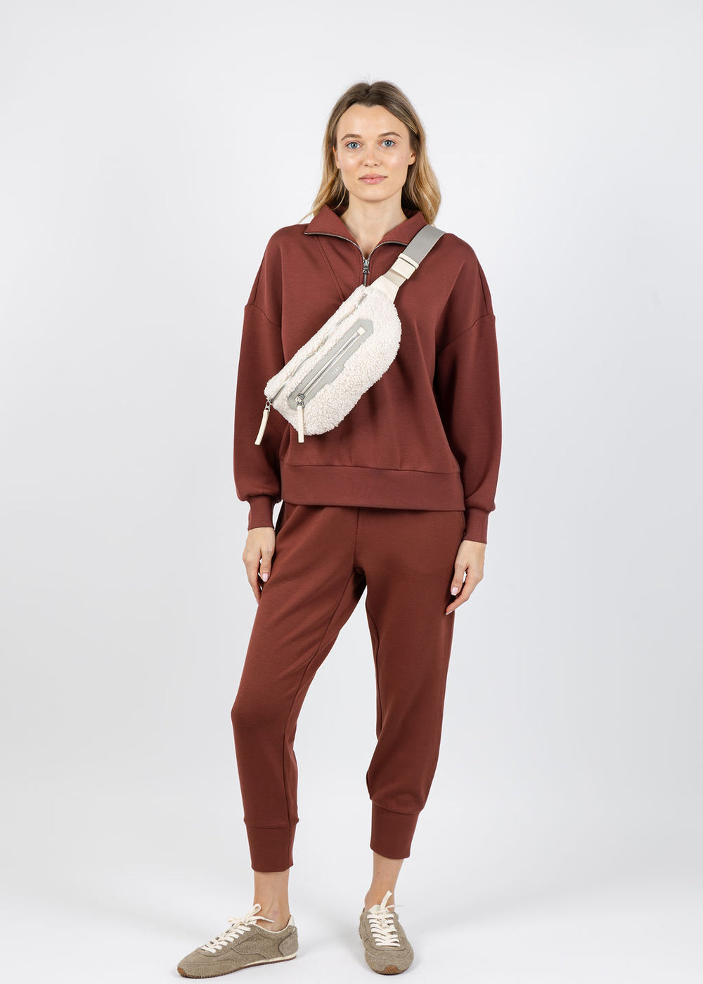 Varley Hawley Half-Zip Sweat and The Slim Cuff Pants 25" in Cinnamon available at Barbara Katz