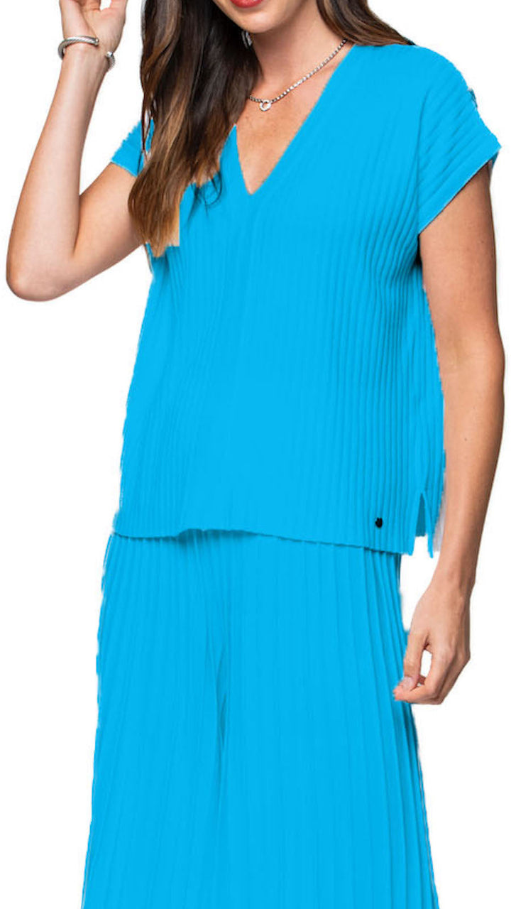 Biana Vivi V-Neck Drop-Shoulder Top in Turquoise available at Barbara Katz