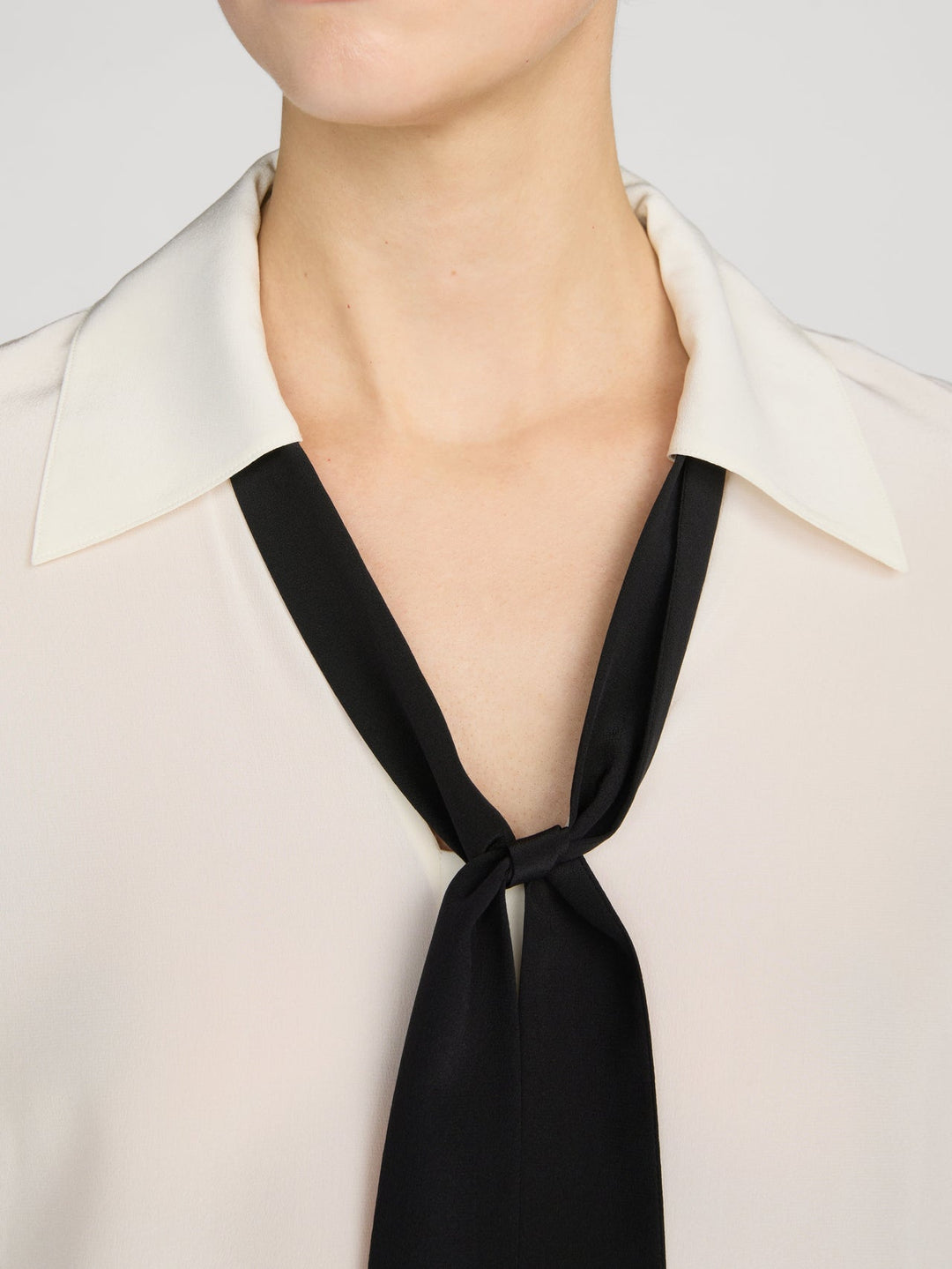Frame The Contrast Tie Shirt in Cream available at Barbara Katz