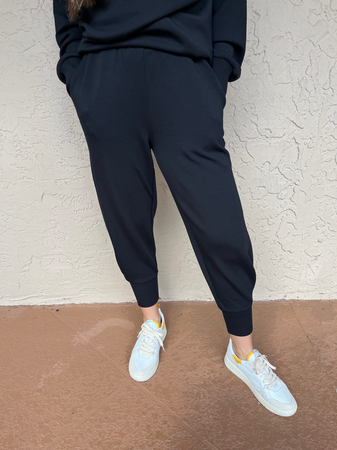Varley The Relaxed Pant 25 - Black