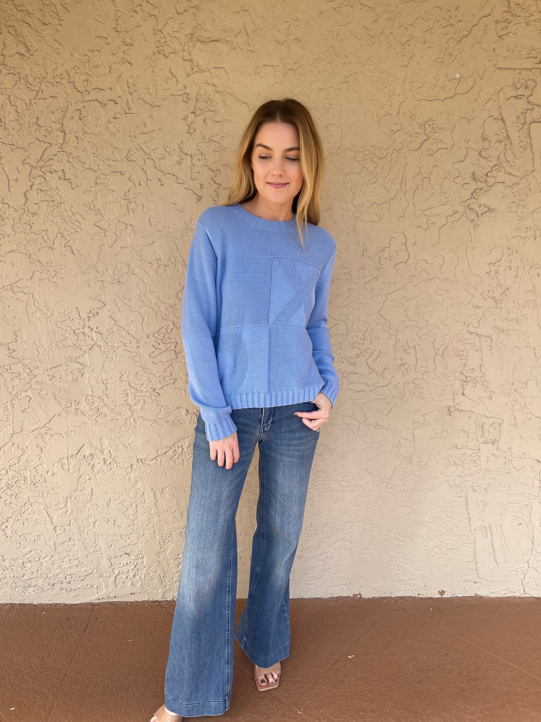 XO Crew Sweater - Blue Lake