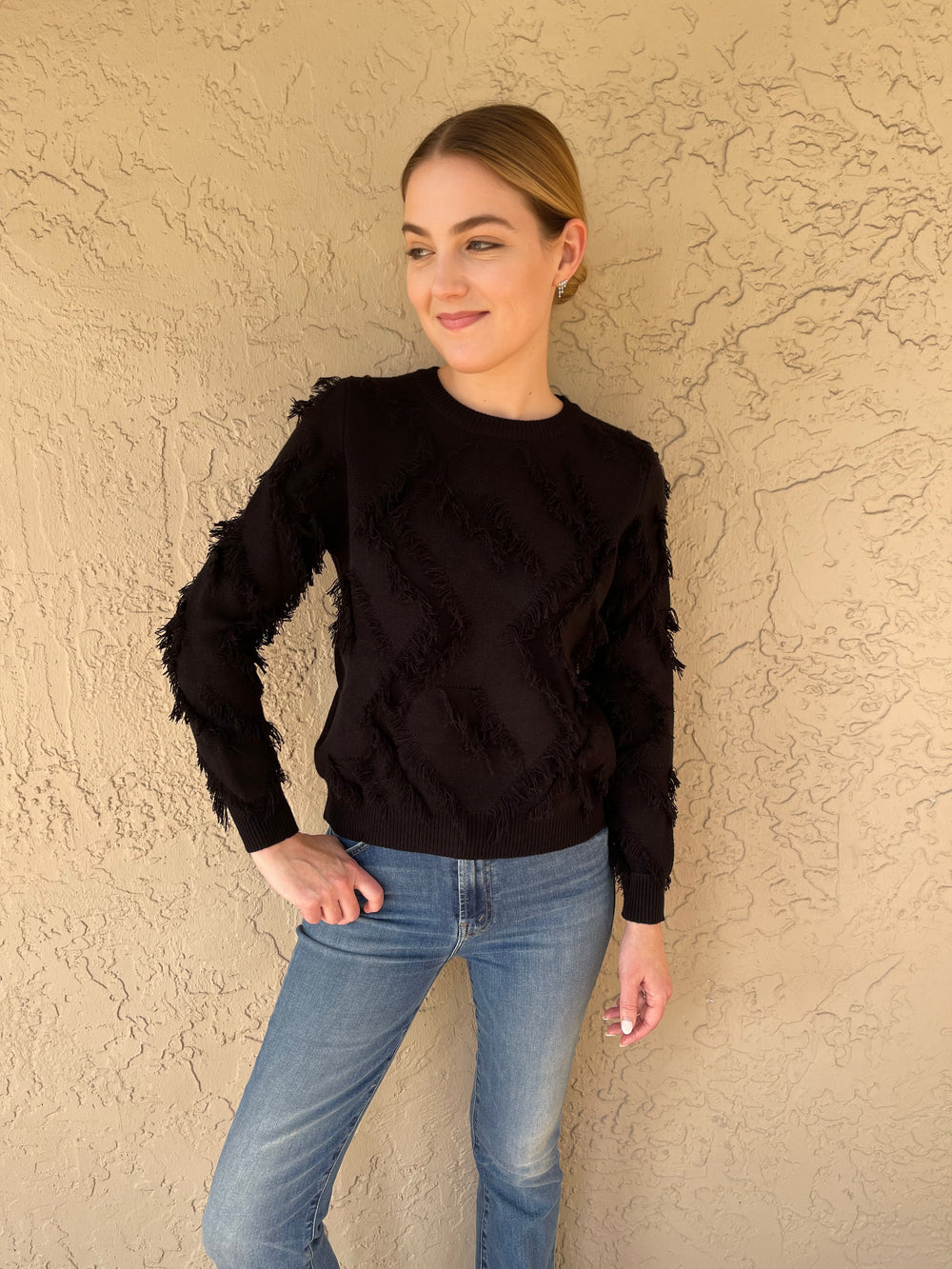 Crew Neck Pullover - Black