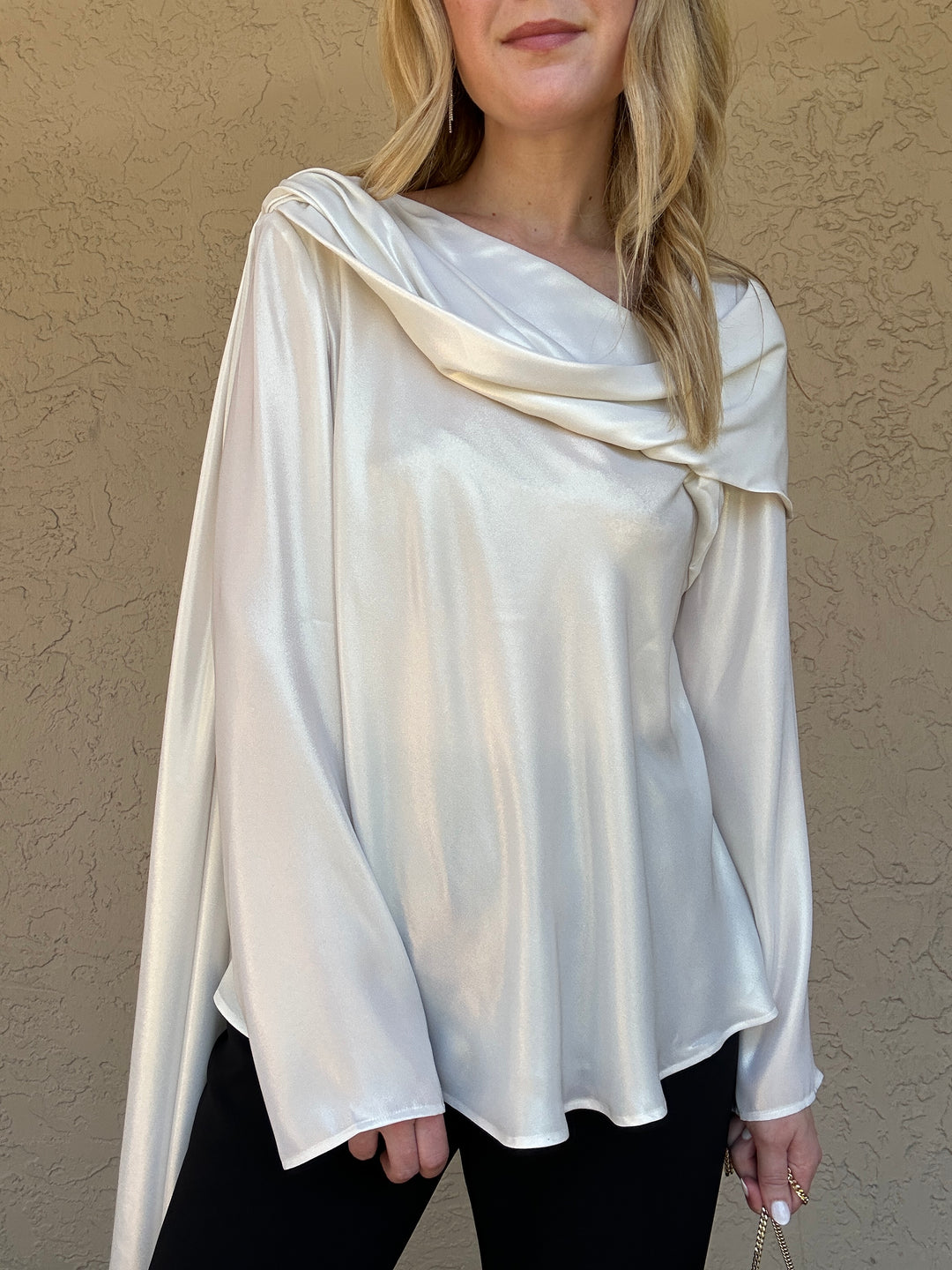 Diomi Crepe Drape Top - White/Gold