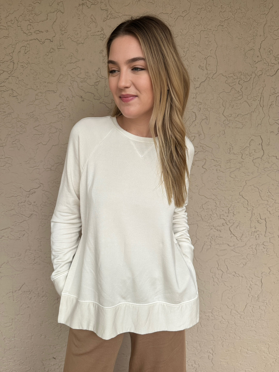 Fleece Raglan Side Slit Sweatshirt - Cream