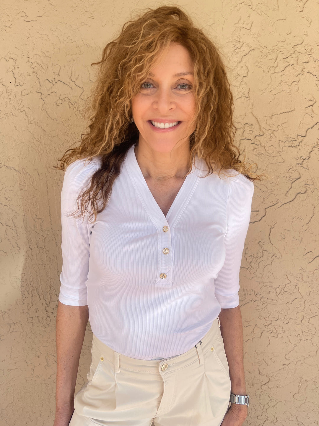 Barbara Katz Casual 3/4 Sleeve V-Neck With 3 Buttons - White