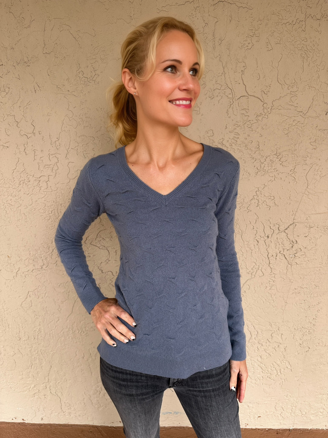 Pure Amici Novelty Stitch V-Neck Sweater - Slate