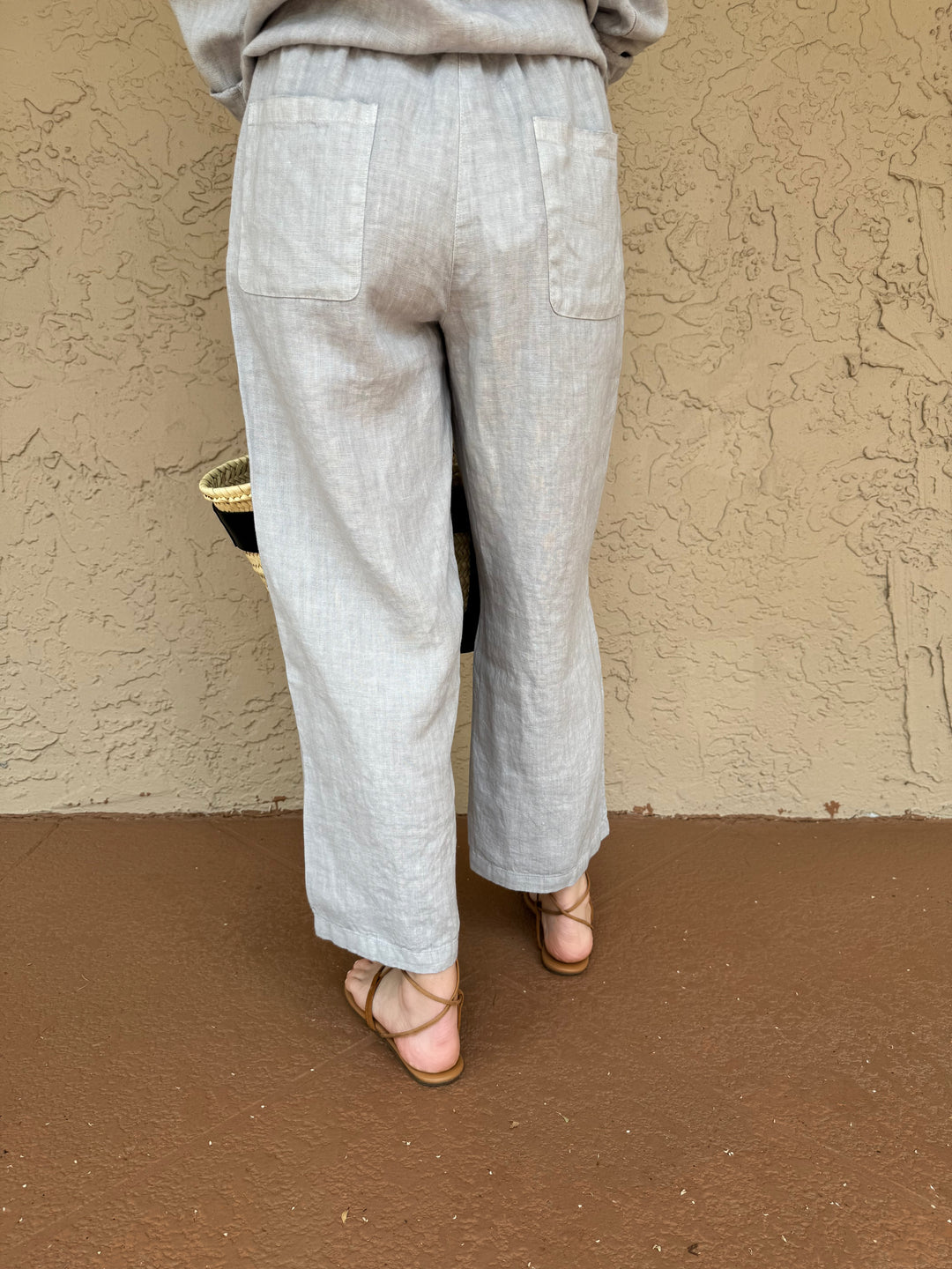 Haris Cotton Linen Crop Pants in Ice Grey