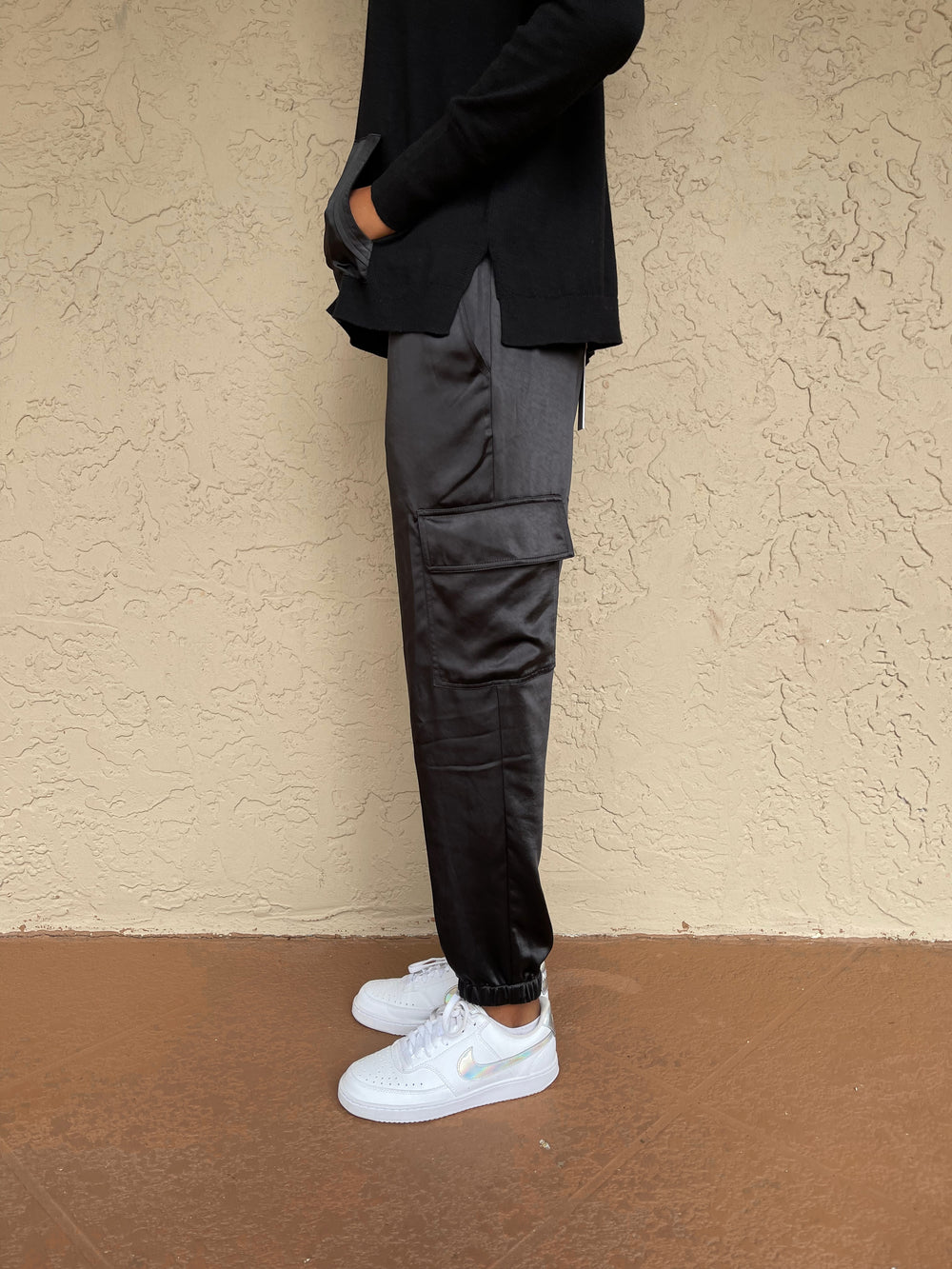 J society Satin Jogger - Black