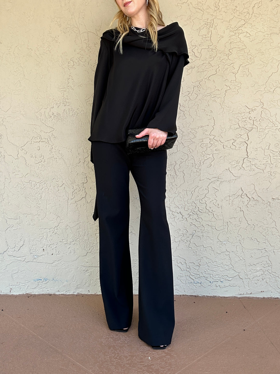 Diomi Crepe Flare Pant - Black