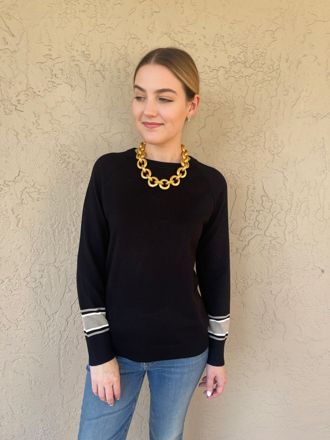 Long Raglan Pullover - Black Combo