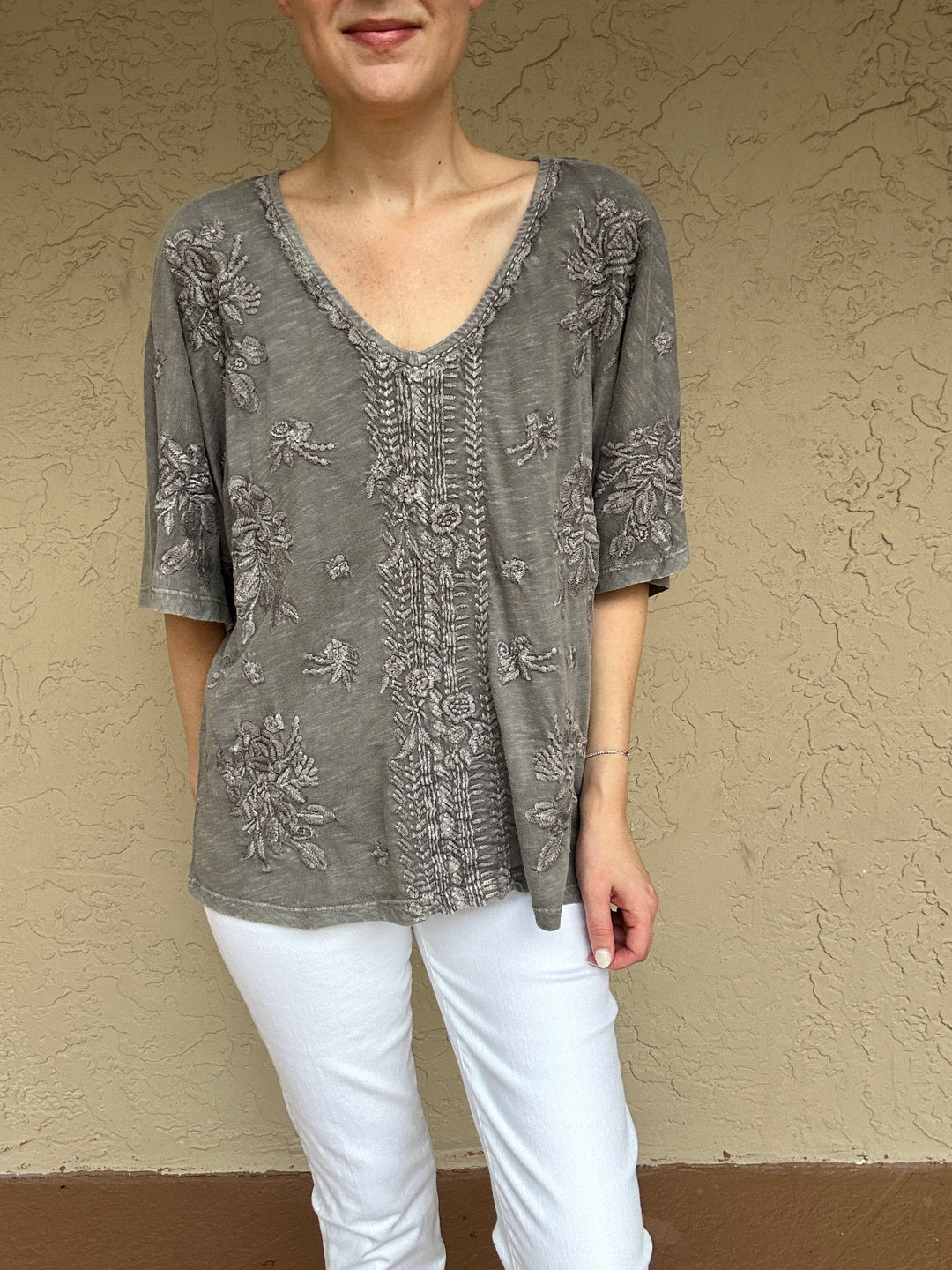 Skye Embroidered Shirt in Grey