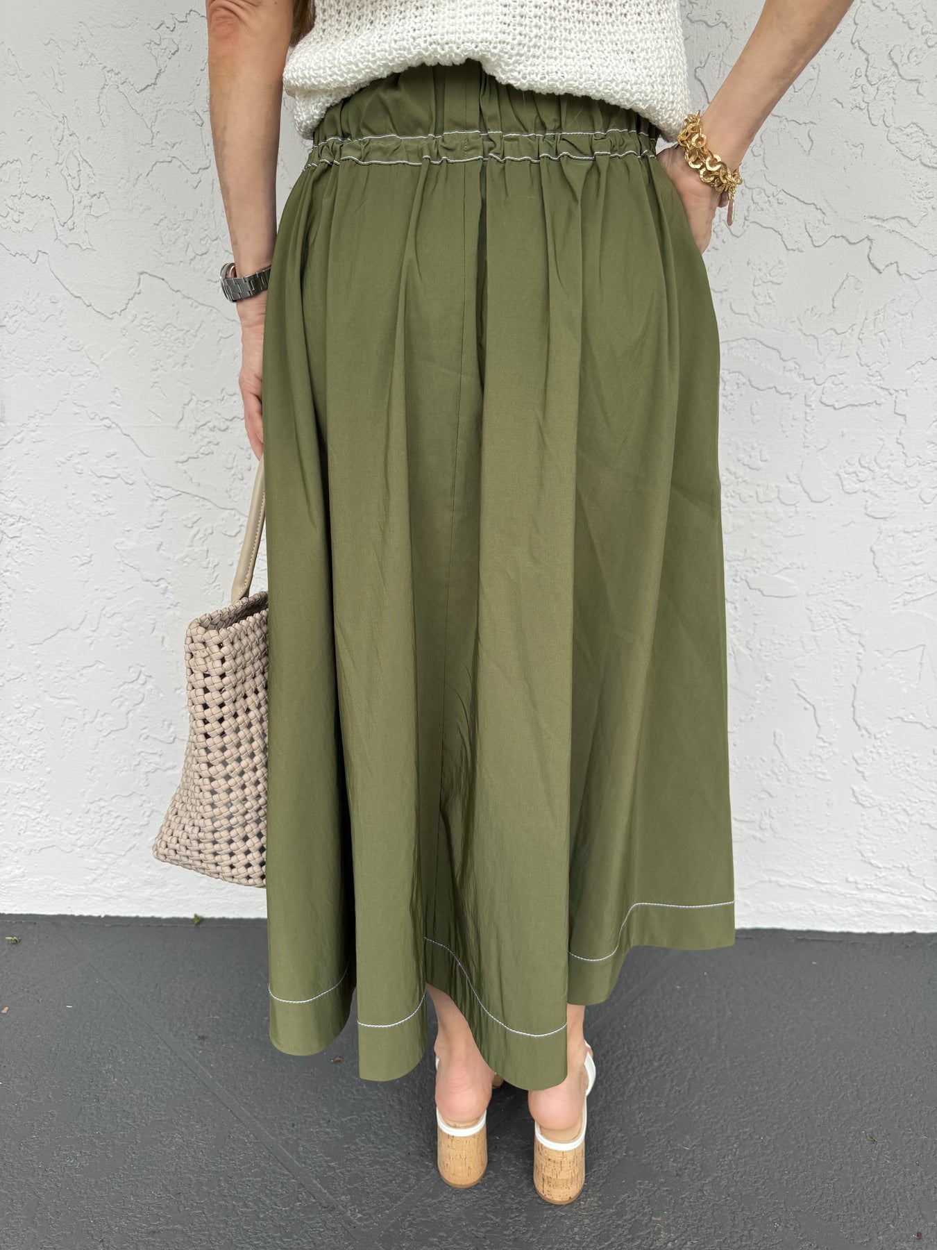 Simkhai Tona Midi Skirt - Army Green – Barbara Katz