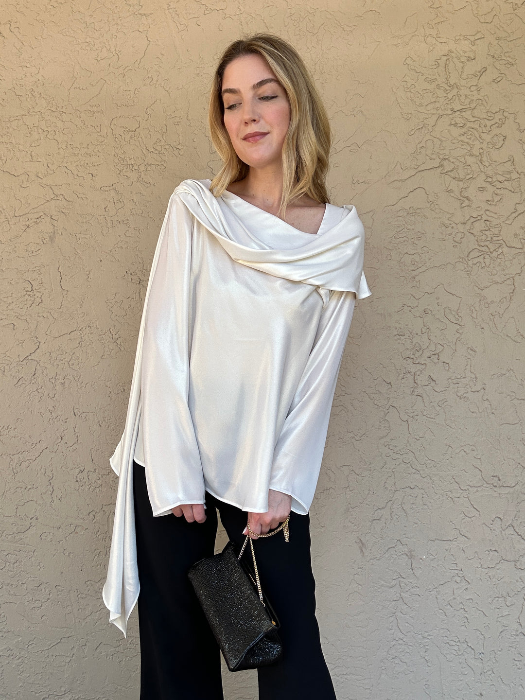 Diomi Crepe Drape Top - White/Gold