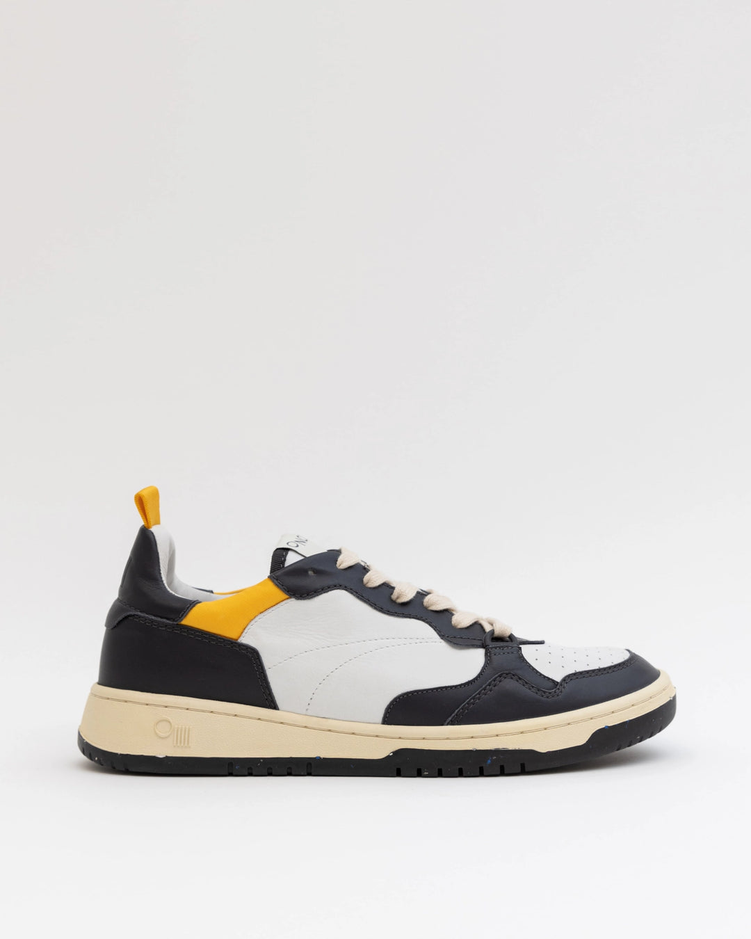 Oncept - Phoenix in Storm Grey features a luxe colorway, organic cotton laces, butter leather and re-speckled soles. A modern mix on old school '90's style. 