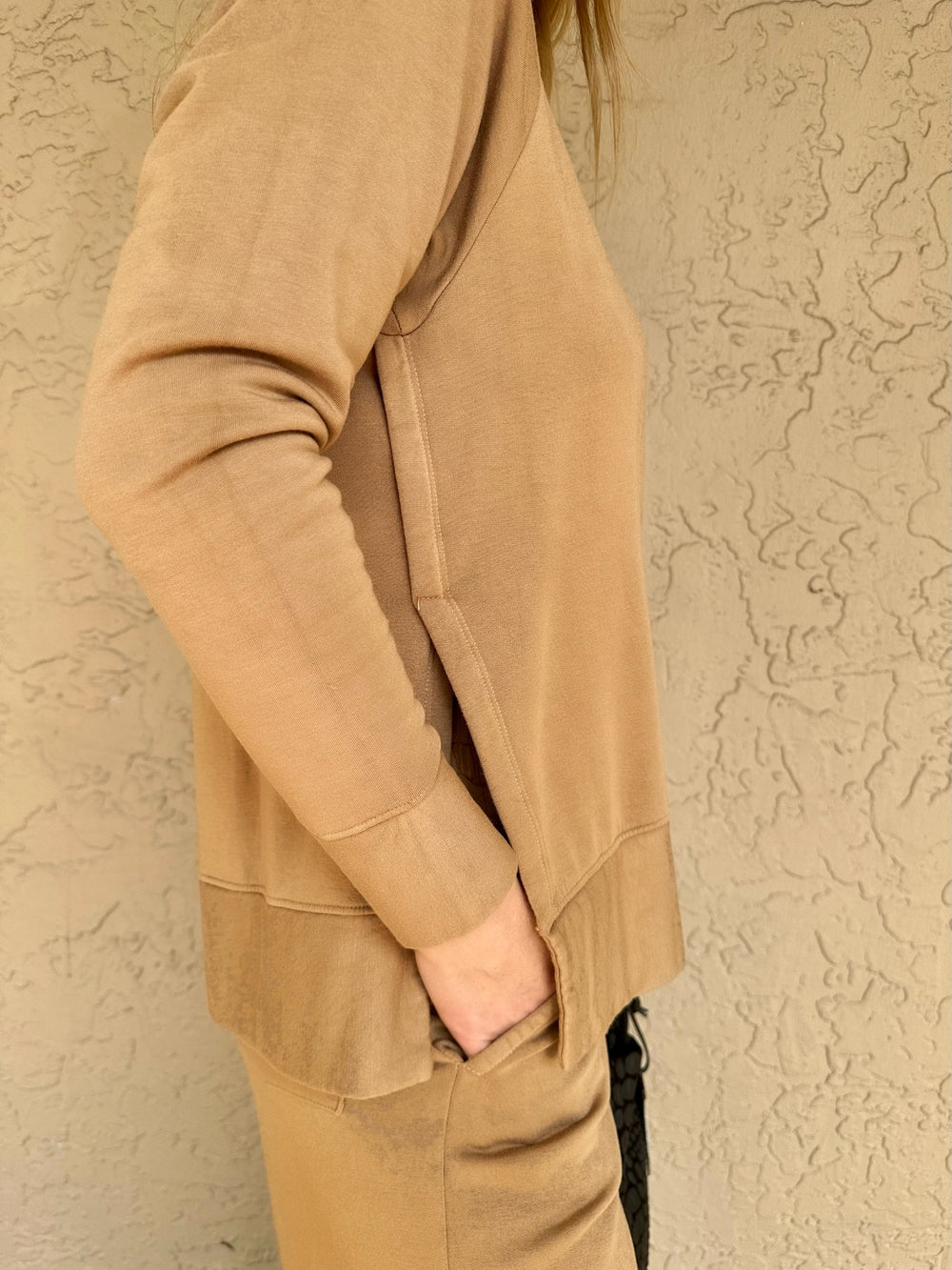 Fleece Raglan Side Slit Sweatshirt - Teddy