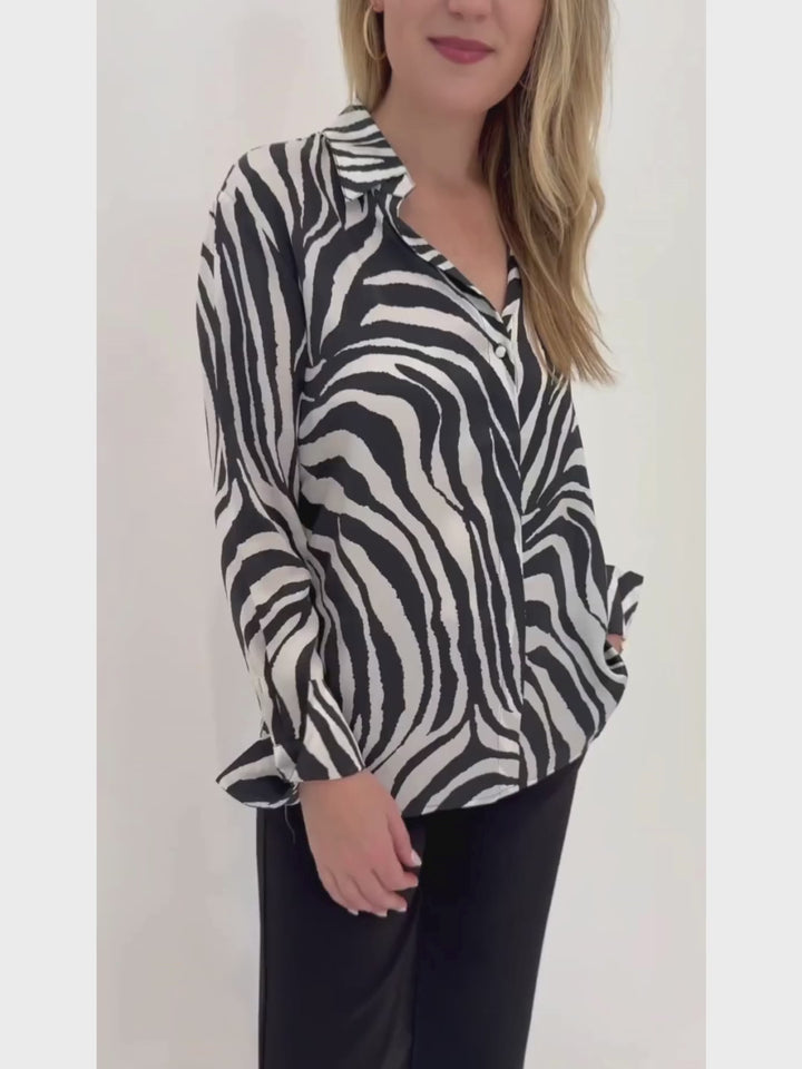 Catherine Gee Long Sleeve Daria Silk Shirt in Zebra pattern paired with MAC Chiara Crop Floating Crepe Pants in Black