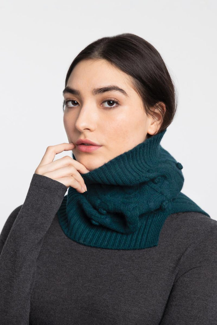Cashmere Cable Neck Warmer