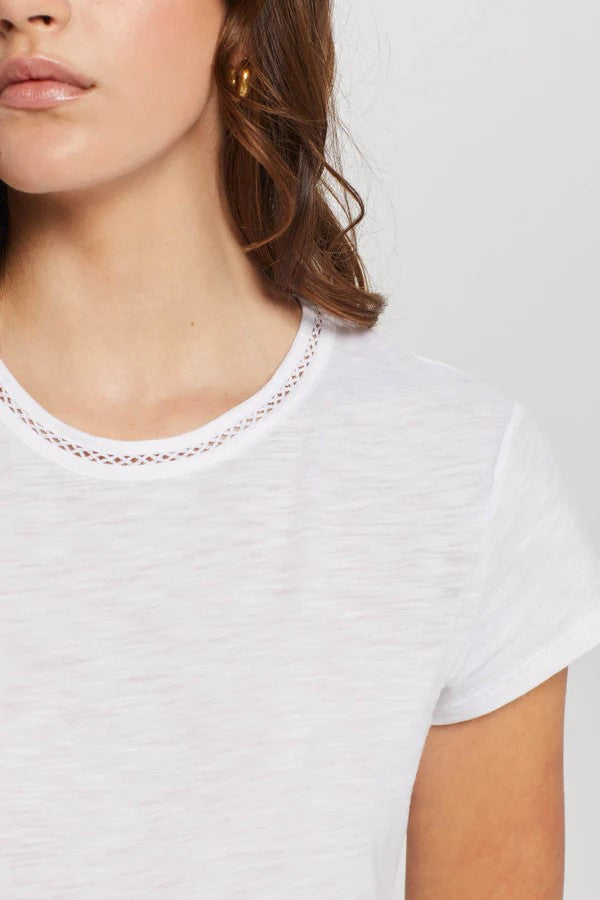 Link Embroidery Ringer Tee - White