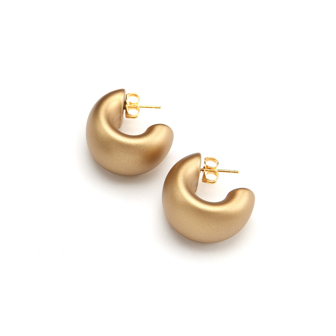 Pono Lea Barile Earring in Gold